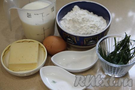 Подготовить продукты для приготовления оладий на кефире с сыром и зеленью на сковороде. Кефир можно взять любой жирности. Сыр лучше брать твёрдых сортов. Свежую зелень (у меня - укроп) промыть водой, обсушить.