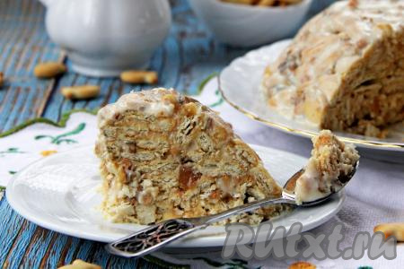 Торт из печенья "Рыбки" со сгущёнкой и сметаной без выпечки