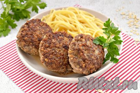 Котлеты из свинины с овсяными хлопьями