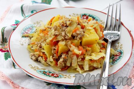 Капуста, тушёная с фаршем и картошкой в мультиварке