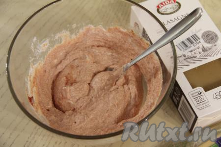 Перемешать получившийся соус вилкой до однородности.