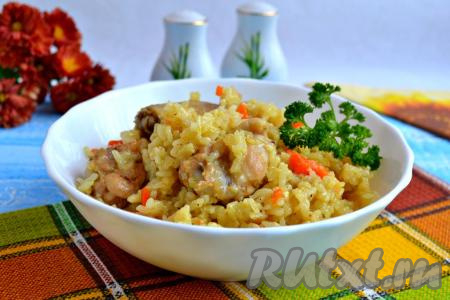 Рис с куриными крылышками в мультиварке