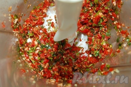 До состояния пюре доводить не нужно.