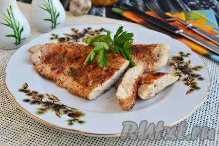 Куриное филе без масла на сковороде