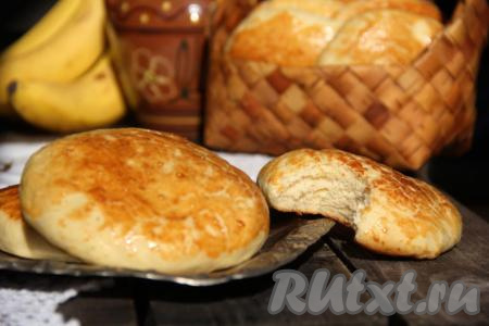 Рецепт сметанных лепёшек в духовке