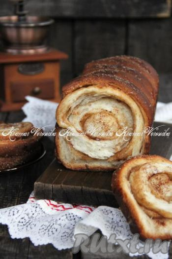 Пирог с корицей из дрожжевого теста