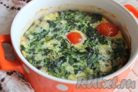 
Очень вкусная рыбка со шпинатом, запеченная в духовке, готова.