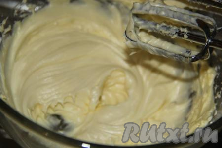 Ещё раз взбить миксером до однородности.