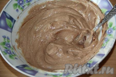 Тщательно перемешать массу.