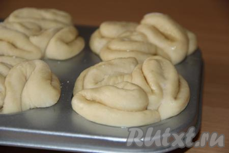 Булочки увеличатся в объёме.