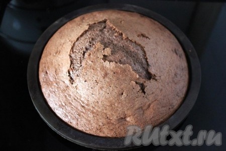 Заготовку для торта остудите (а я поспешила...)