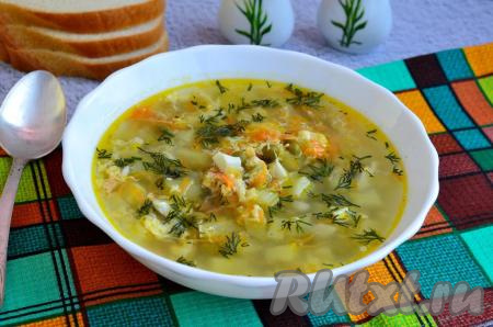 Суп с консервированным зелёным горошком и яйцами