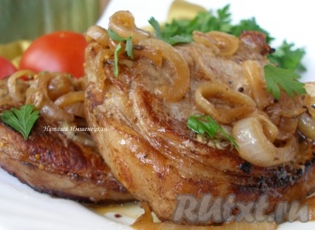 Свиные стейки в соевом соусе в духовке