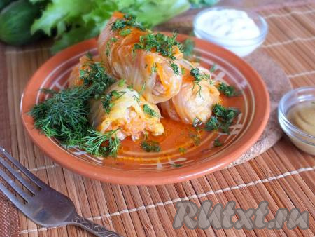 Подавайте их горячими, как самостоятельное блюдо, с салатом из свежих овощей или с любимым гарниром. Голубцы из пекинской капусты, приготовленные в мультиварке, получаются очень сочными, вкусными и нежными. Уверена, это блюдо понравится всем без исключения!