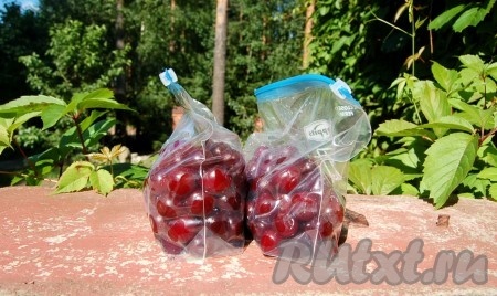 Как заморозить вишню без косточек