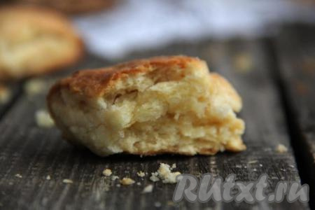 Вот каким слоёное печенье, приготовленное на кефире и маргарине, получается внутри. Уверена, эта вкусная, нежная выпечка понравится всей семье!