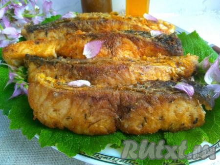 Кусочки сазана, жаренные на сковороде, получаются аппетитными, очень вкусными, с румяной корочкой, слоистой структурой и сочной мякотью. Блюдо можно подать на обед или ужин с гарниром по вашему выбору.