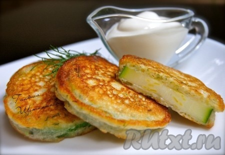 Кабачки, жареные в кляре 