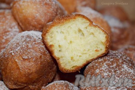 Вот какими&nbsp;пористыми&nbsp;и воздушными получаются вкуснейшие творожные пончики!