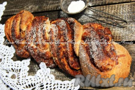 Творожная плетёнка с джемом