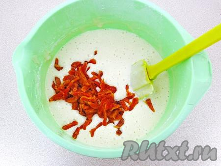 К тесту добавить курагу.