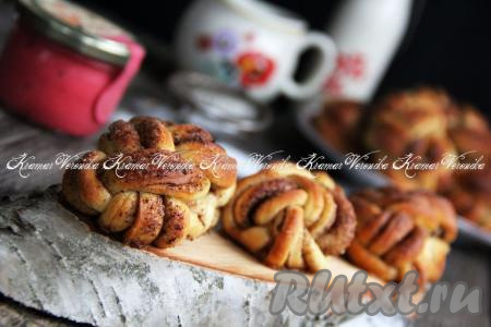 Булочки-косички из дрожжевого теста