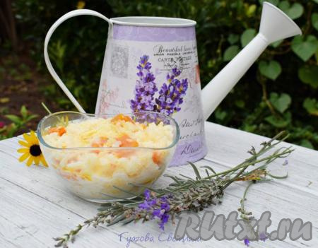 Такая рисовая каша непременно порадует вас своим вкусом, а яркие, солнечные вкрапления тыквы сделают её очень аппетитной. Приготовьте кашу в мультиварке по этому рецепту и, я думаю, вы по достоинству оцените своего кухонного помощника!