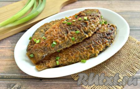 Караси, тушёные &nbsp;в томатном соусе, получаются очень вкусными, мягкими и сочными, угощайтесь!