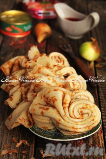 Уверена, нежные, эластичные луковые блинчики порадуют вас своим вкусом!