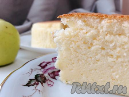 Чизкейк получается пышным, воздушным, нежным, лёгким, как облачко.