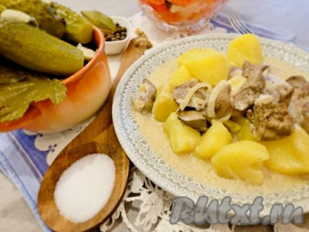 И картофель, и печёнка получаются мягкими, нежными. Это вкусное блюдо отлично впишется в повседневное меню!