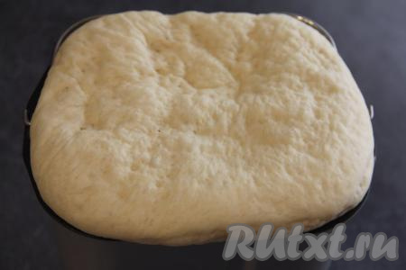 Тесто для булочек хорошо поднимется.