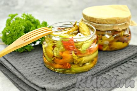 Теперь вы знаете, как можно достаточно просто приготовить вяленый перец в сушилке. Зимой, благодаря такому перцу, вкус ваших блюд будет более насыщенным и ароматным.