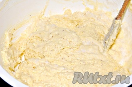 Получится вот такое нежное тесто.
