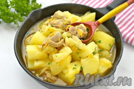 Индейка, тушёная с картошкой и капустой