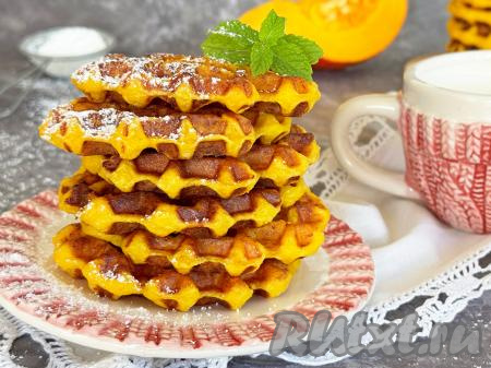 Вафли из тыквы и творога в электровафельнице