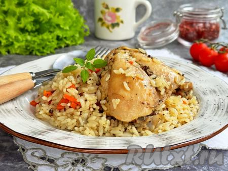 Куриные бёдра с рисом в мультиварке