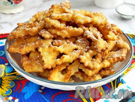 Хворост на желтках