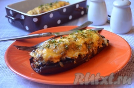 Баклажаны, фаршированные фаршем и грибами