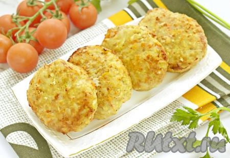 Аппетитные, вкусные, нежные ленивые голубцы с капустой достаём из чаши аэрогриля&nbsp;и подаём к столу в горячем виде, дополнив гарниром и любимым соусом.