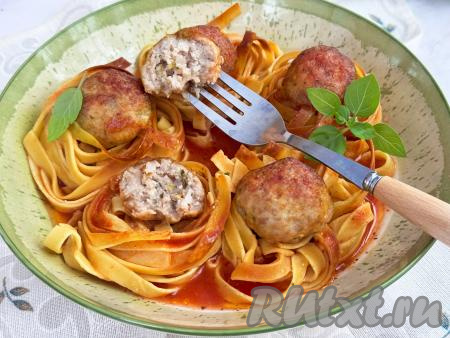 Гнёзда из макарон с фаршем в аэрогриле