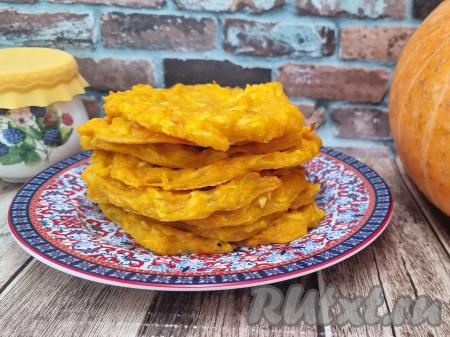 Оладьи из тыквы и яблока в духовке