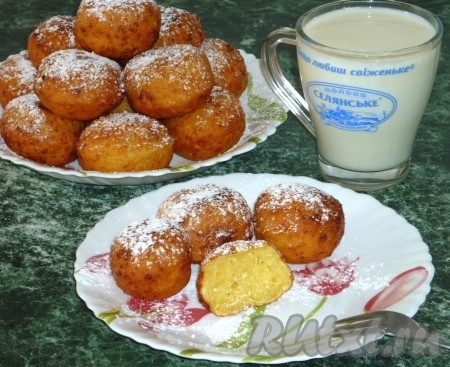 Круглые творожные пончики во фритюре