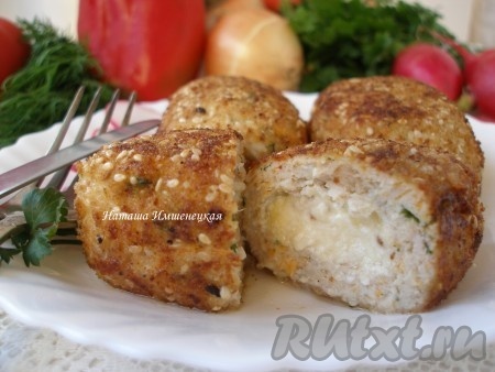 Котлеты из индейки с сырной начинкой