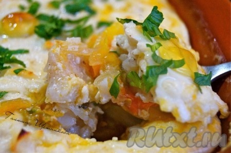 Пангасиус в духовке на овощной подложке 