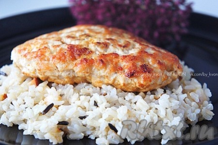 Куриные котлеты с панировочными сухарями