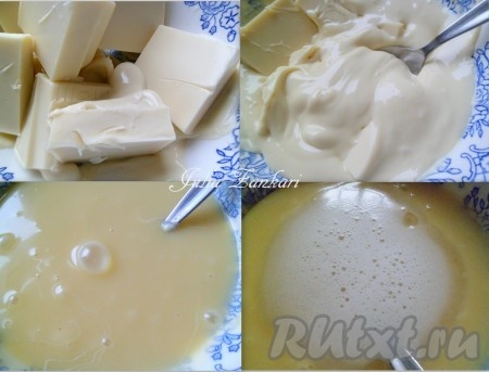 Делаем шоколадный крем - растапливаем шоколад в микроволновой печи, хорошо размешиваем до однородной массы. Оставляем на время остыть. Желатин замачиваем в воде, затем подогреваем для растворения. Вводим желатин в шоколад и перемешиваем. Оставляем на некоторое время для загустения.