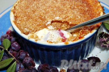 Устоять перед домашним мороженым из сливок и желтков невозможно! Обязательно приготовьте это лакомство!