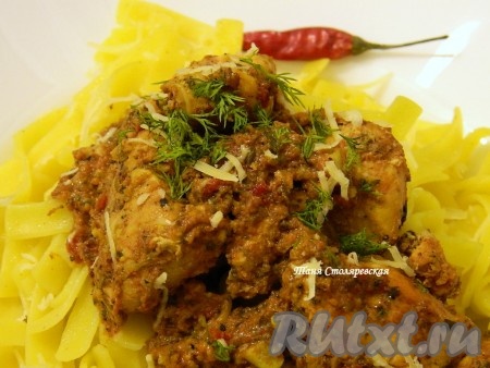 Куриное филе в томатном соке в духовке