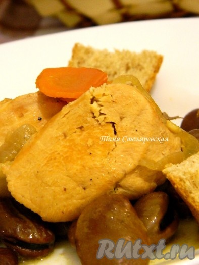 Курица с бобами